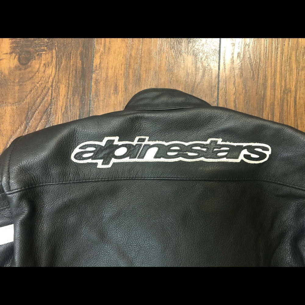 Alpine stars Stella Full Leather riding jacket sz 6, great condition